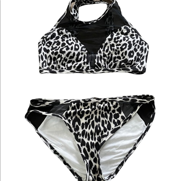 Carmen Marc Valvo Other - White Leopard Bikini Set with sheer black panels Top and Bottom